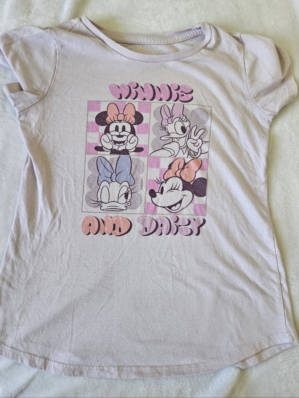 Disney | Lavender | Minnie & Daisy Short Sleeve Graphic Tee | Girls | Large